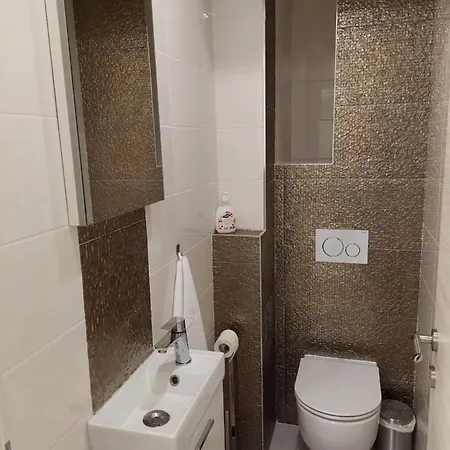 Lutikano Apartamento
