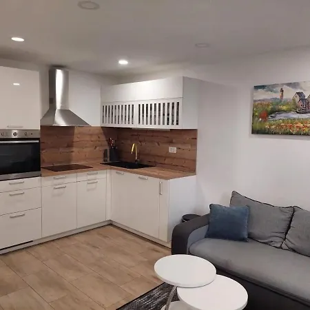 Apartment Lutikano